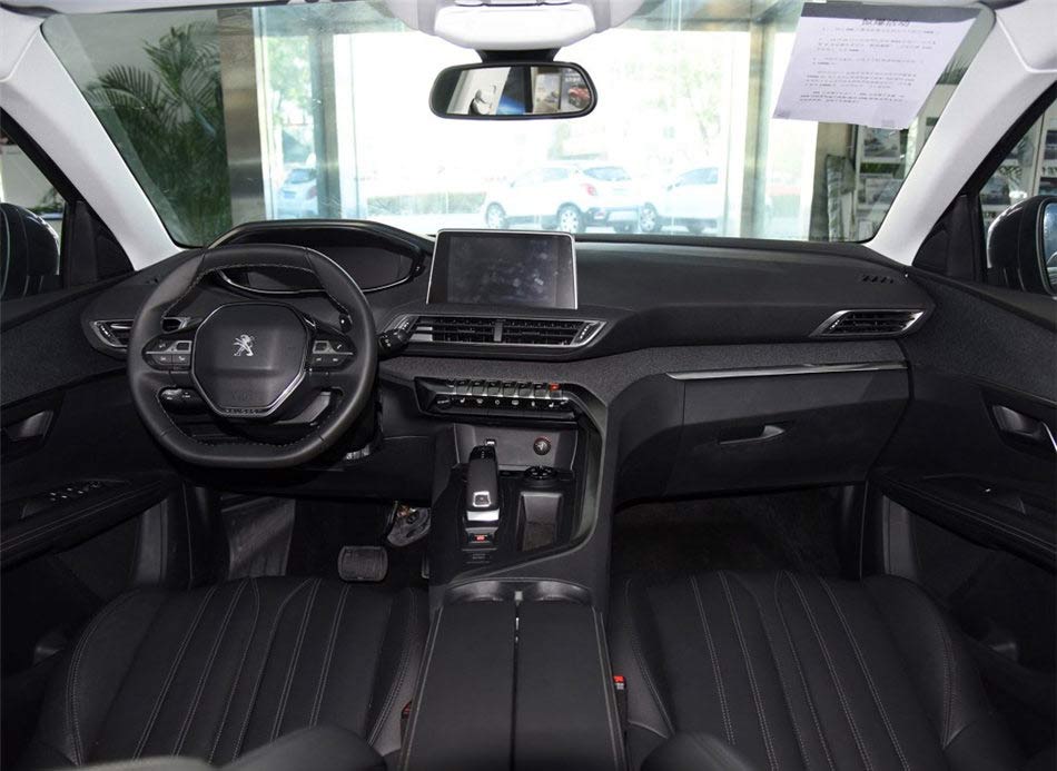 标致4008  2017款 380THP 豪华版 内饰功能