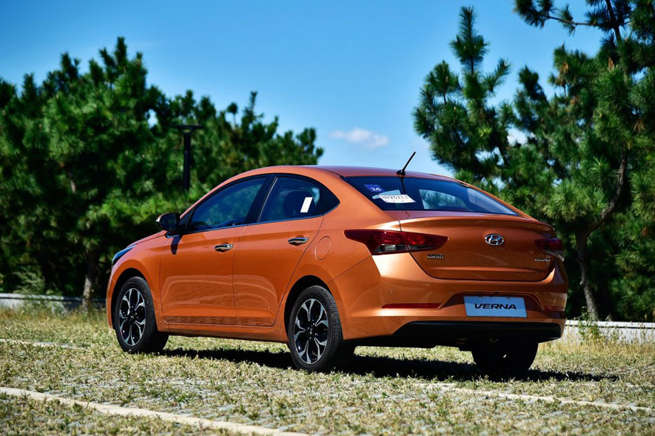 2016款 1.4L 自动精英版TOP 外观