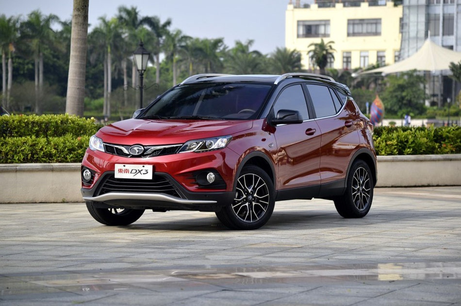 2016款 1.5L 手动劲彩版 外观