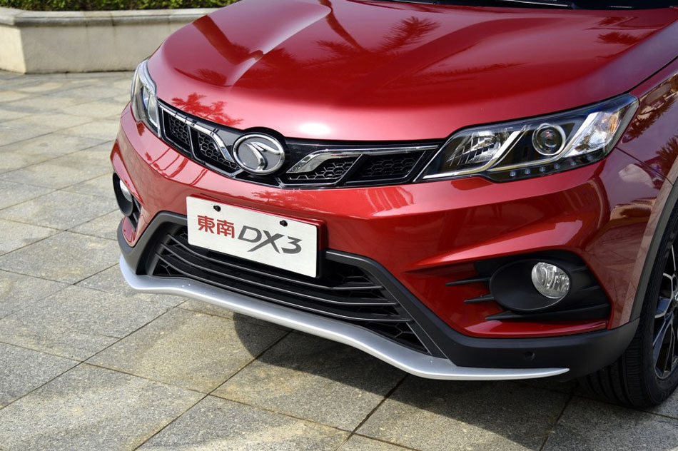 2016款 1.5L 手动劲彩版 细节