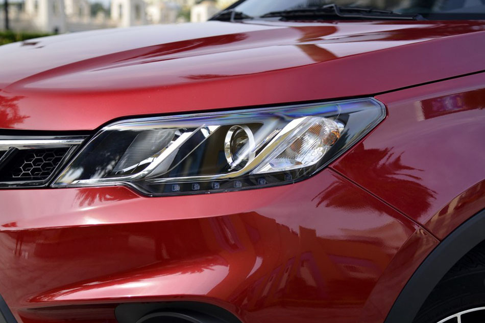 2016款 1.5L 手动劲彩版 细节