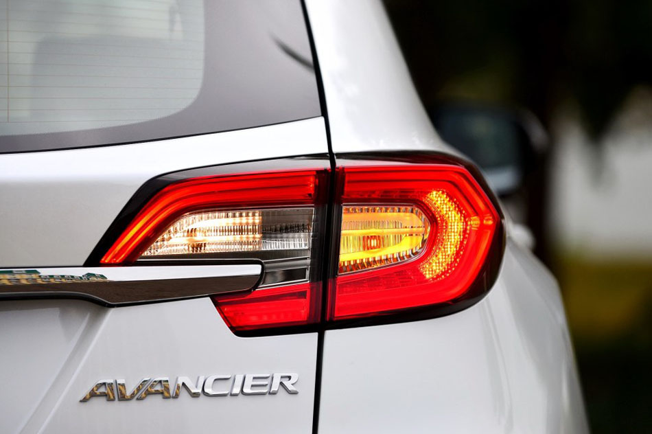 2017款 370TURBO 四驱至尊版 细节