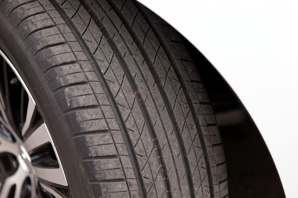 2017款 370TURBO 四驱至尊版 细节