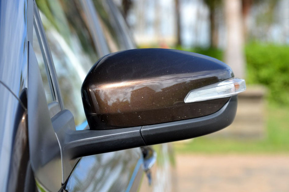 2017款 七座版 1.5T 手动适·享型 细节