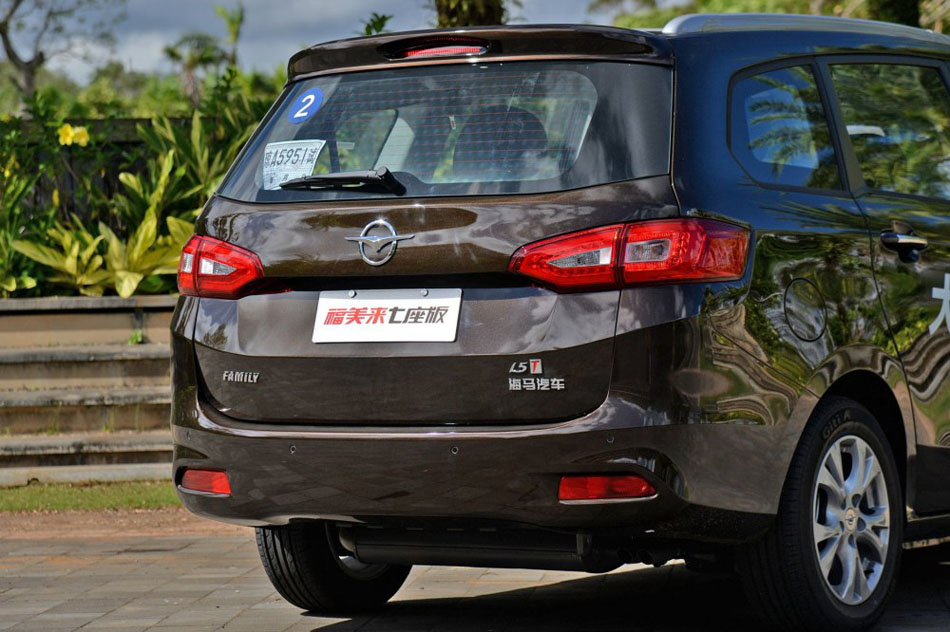 2017款 七座版 1.5T 手动适·享型 细节