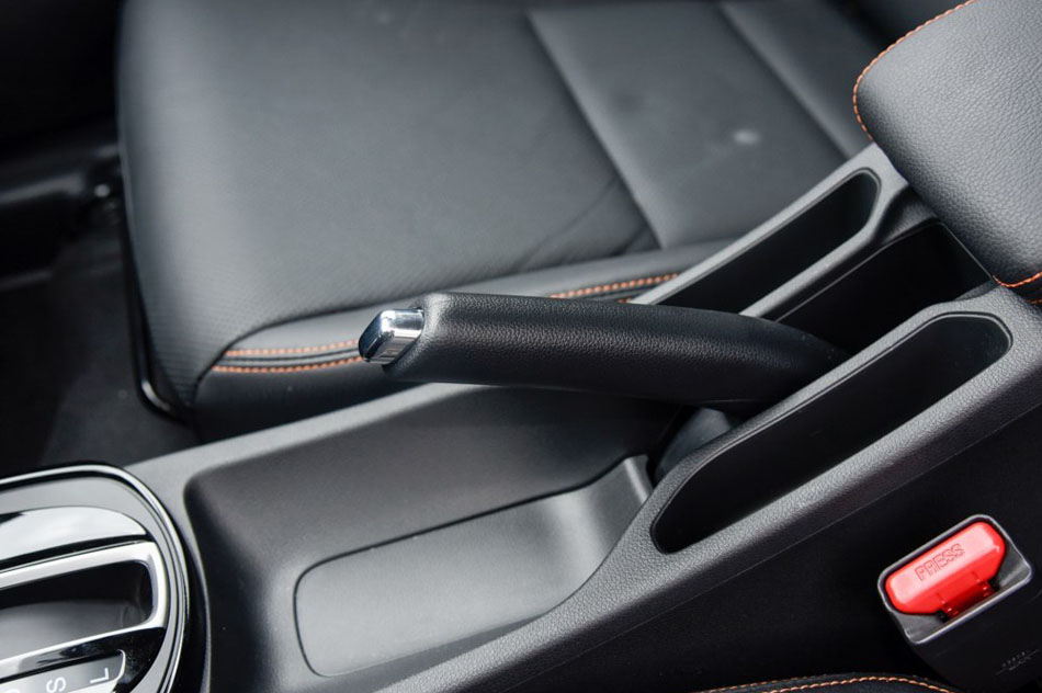 2017款 1.5L CVT风尚版 内饰