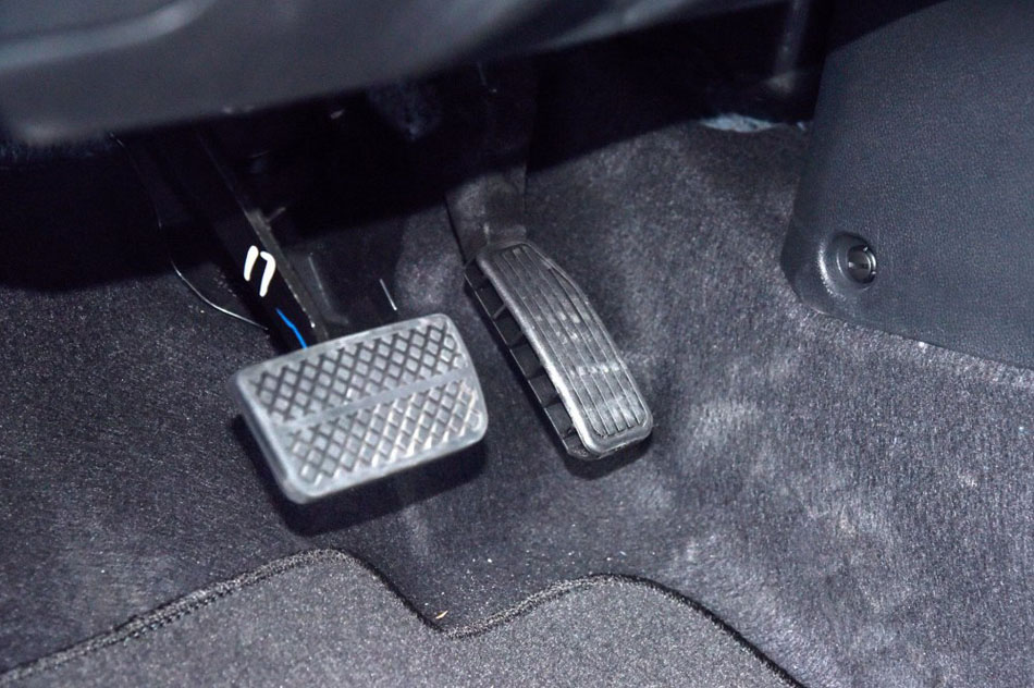 2017款 1.5L CVT风尚版 座椅空间