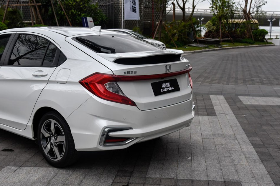 2017款 1.5L CVT风尚版 细节