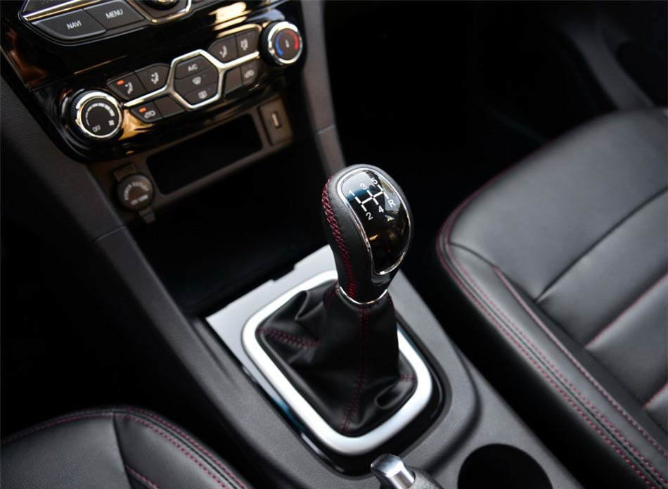 开瑞K60  2017款 1.5L 手动旗舰型 内饰功能