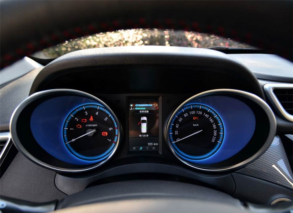 开瑞K60  2017款 1.5L 手动旗舰型 内饰功能