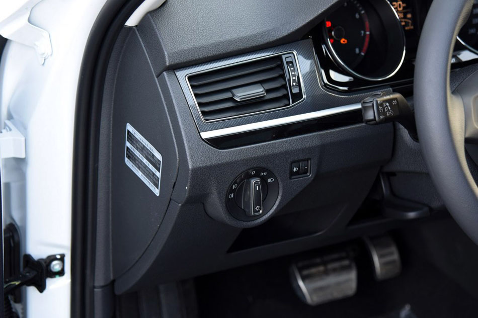 2017款 230TSI 自动舒适型 内饰