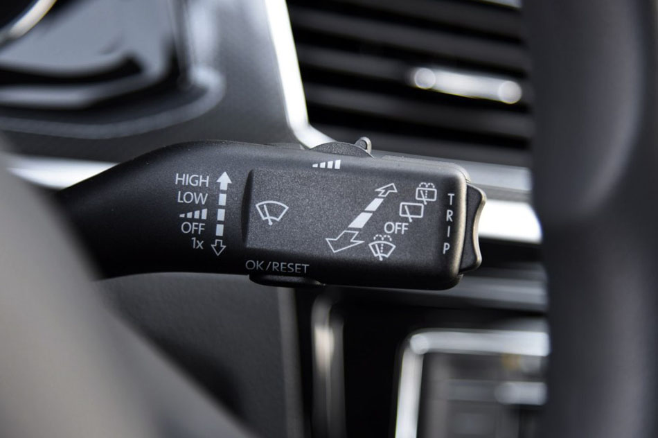 2017款 230TSI 自动舒适型 内饰