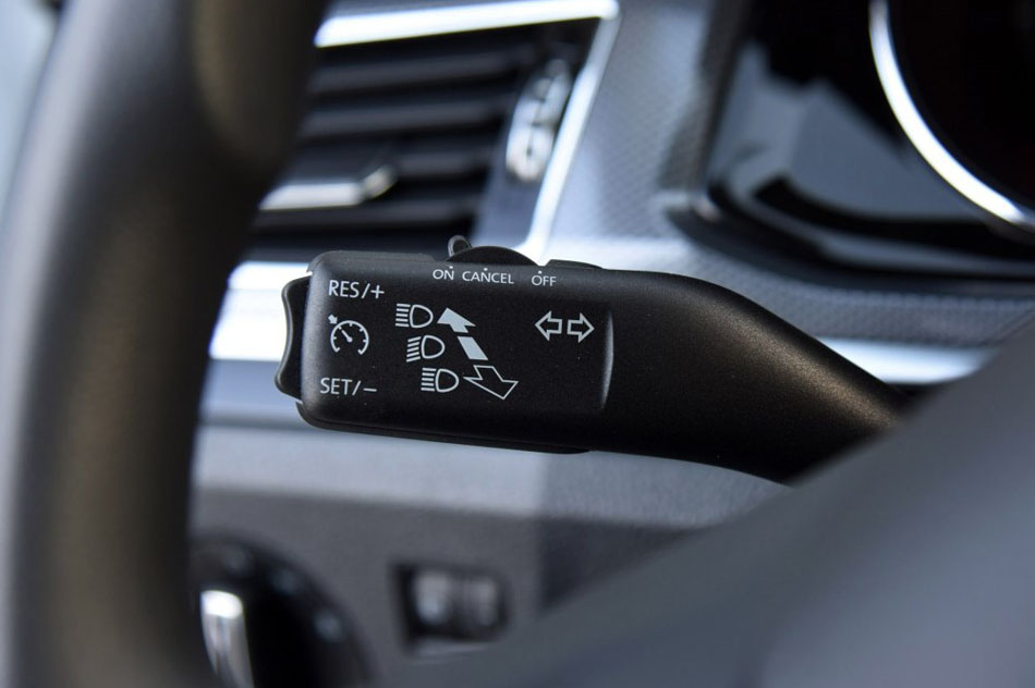 2017款 230TSI 自动舒适型 内饰