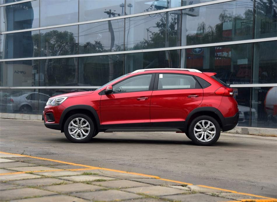 2017款 1.5L 手动都市版 外观