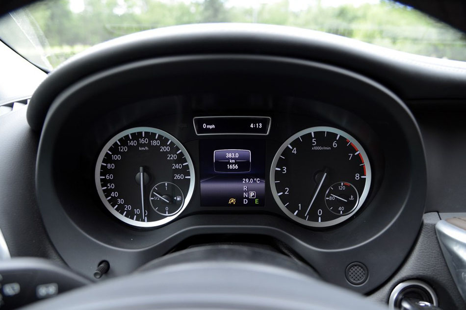 2017款 2.0T 四驱极限版 内饰