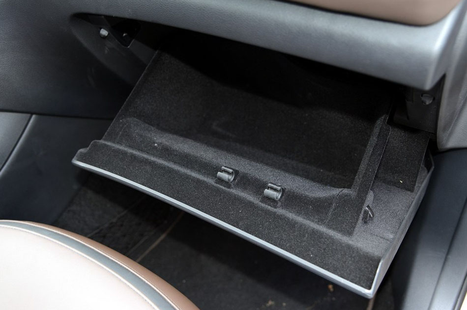 2017款 2.0T 四驱极限版 内饰