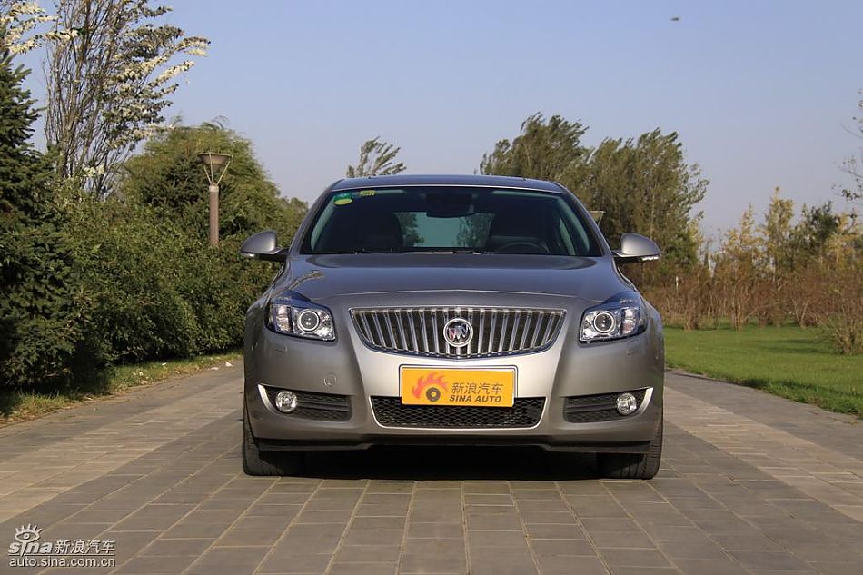 别克新君威2.0T外观实拍图