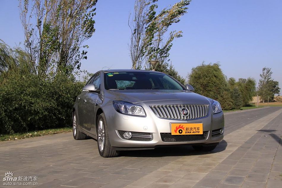 别克新君威2.0T外观实拍图