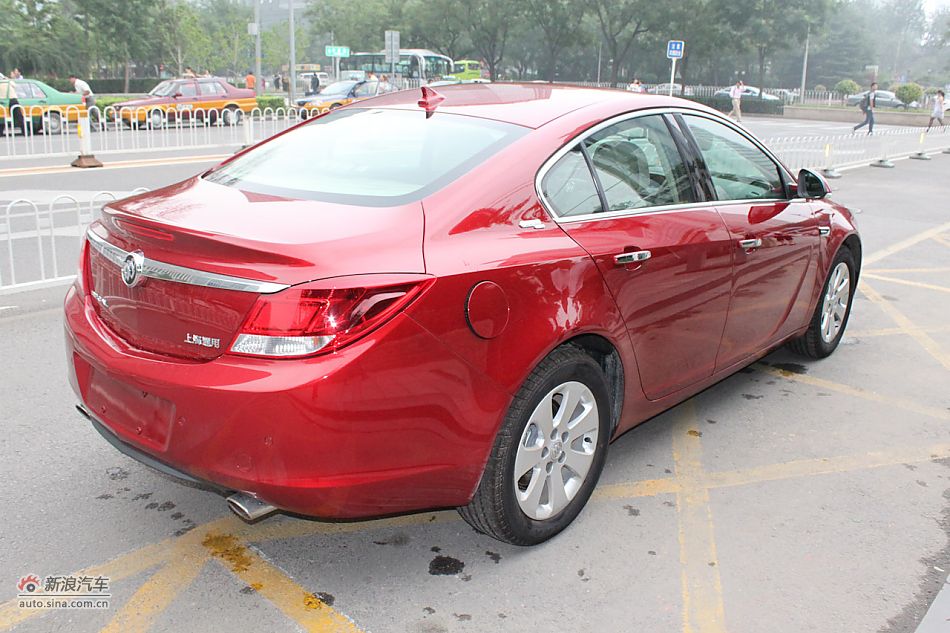 新君威外观整体