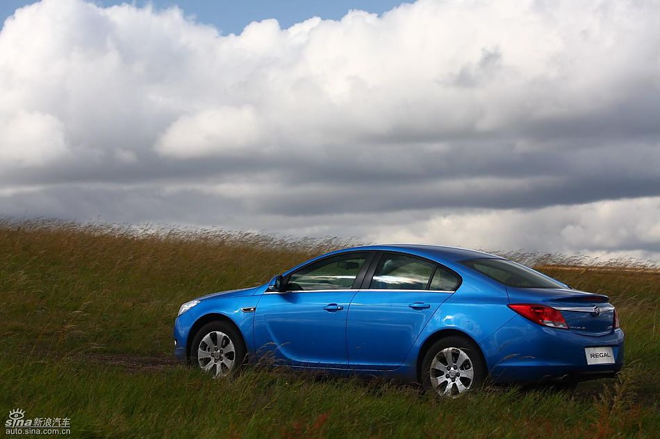 别克新君威1.6T实拍图外观