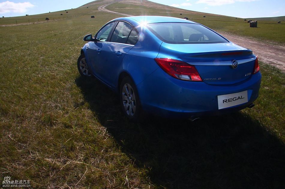 别克新君威1.6T实拍图外观