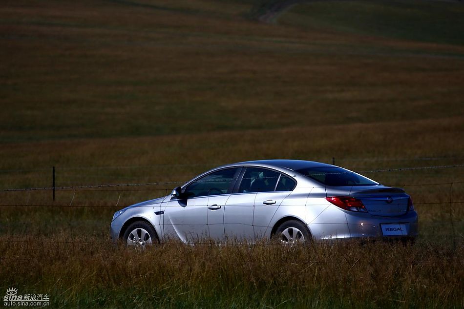 别克新君威1.6T实拍图外观