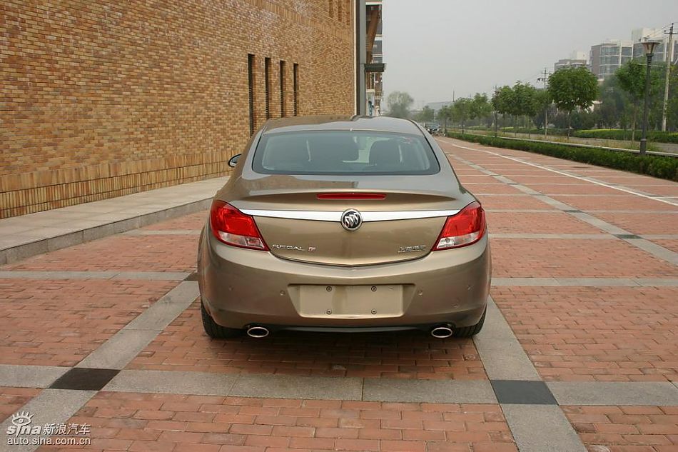 上海通用新君威1.6T到店实拍-外观