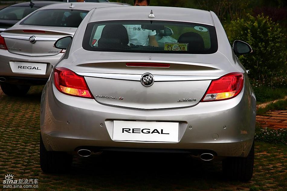 别克新君威2.0T试驾实拍图外观