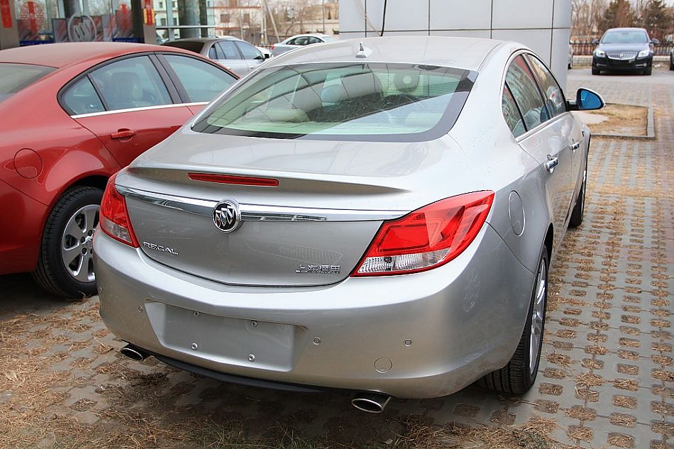 上海通用别克新君威到店实拍-内饰