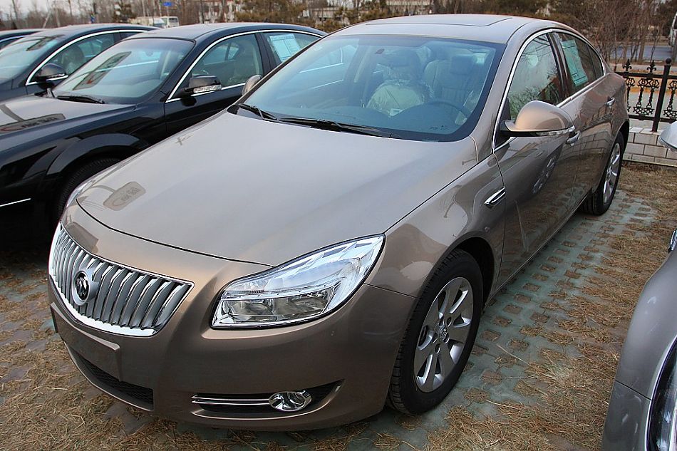 上海通用别克新君威到店实拍-内饰