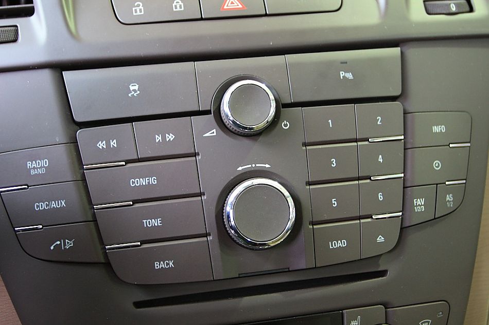 上海通用别克新君威到店实拍-内饰