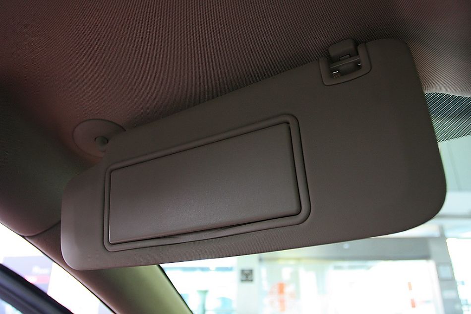 上海通用别克新君威到店实拍-内饰