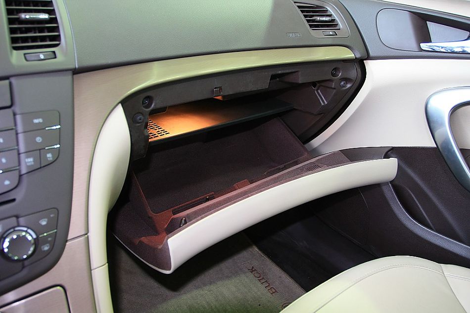 上海通用别克新君威到店实拍-内饰