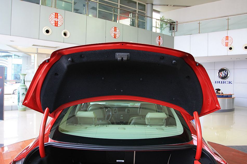 上海通用别克新君威到店实拍-其他