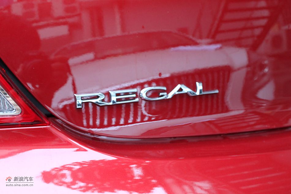 新君威外观细节