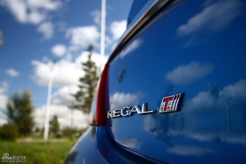 别克新君威1.6T实拍图外观