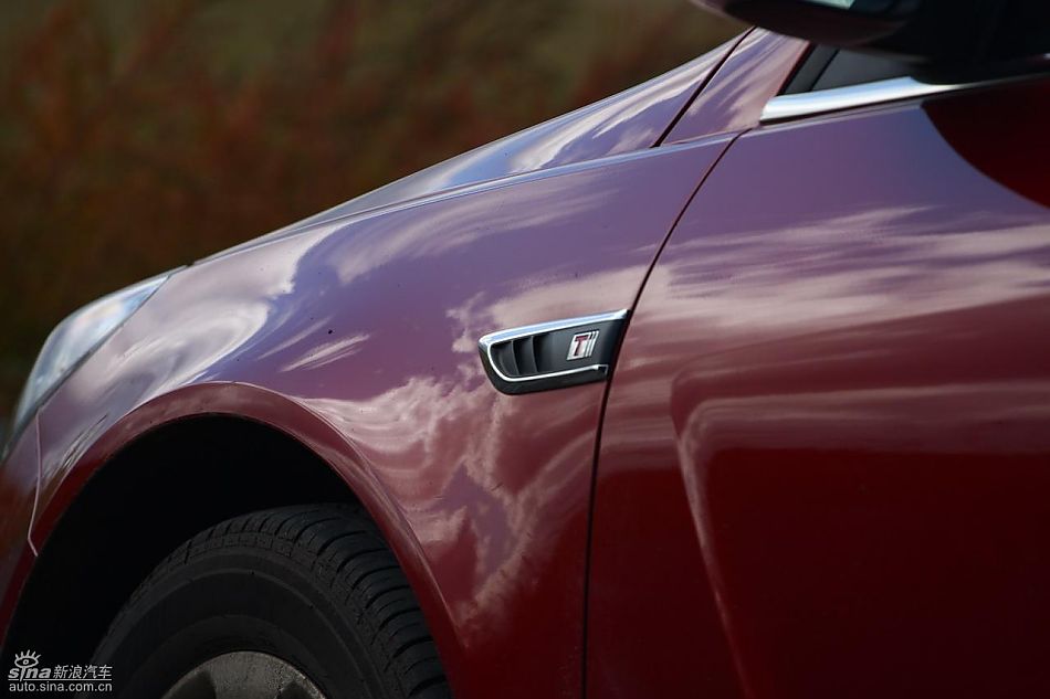 别克新君威1.6T实拍图外观