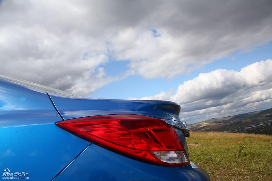 别克新君威1.6T实拍图外观