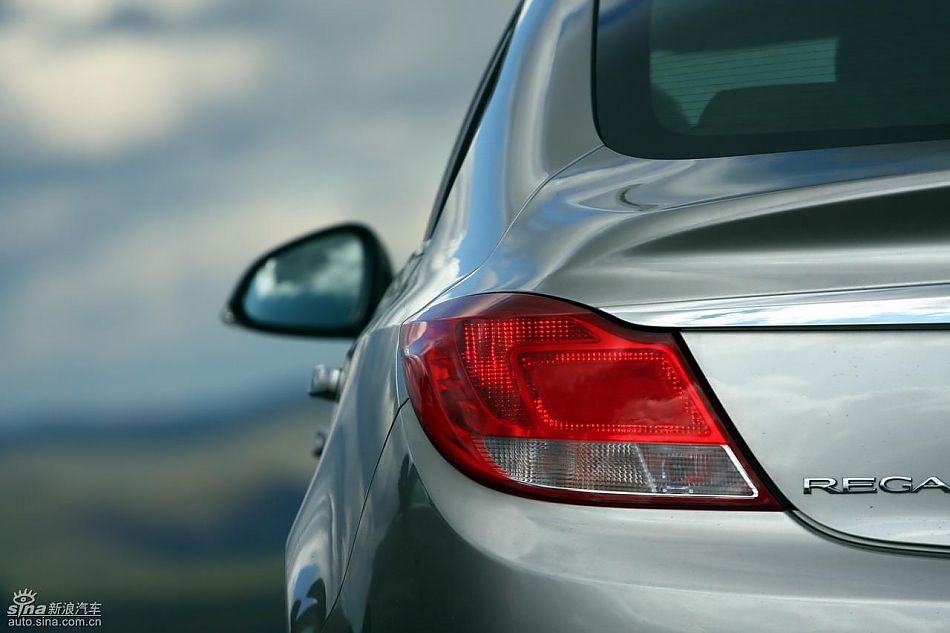 别克新君威1.6T实拍图外观