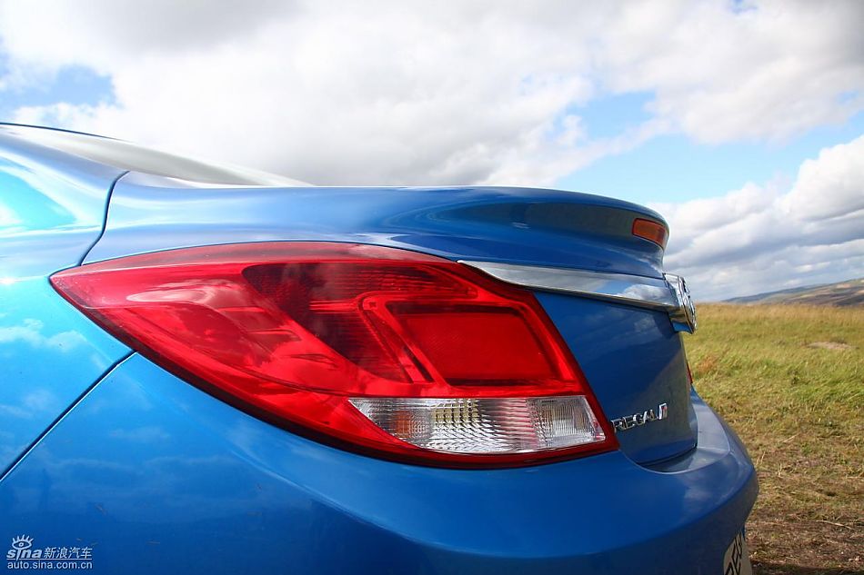 别克新君威1.6T实拍图外观