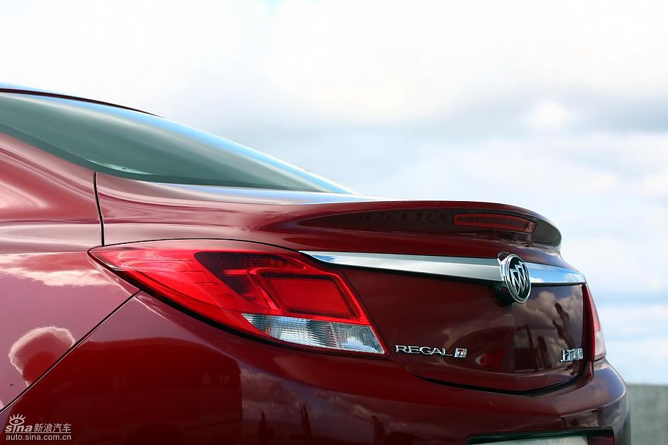 别克新君威1.6T实拍图外观