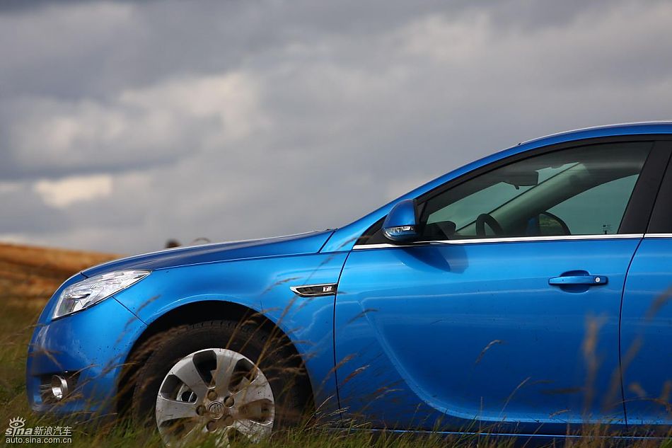 别克新君威1.6T实拍图外观
