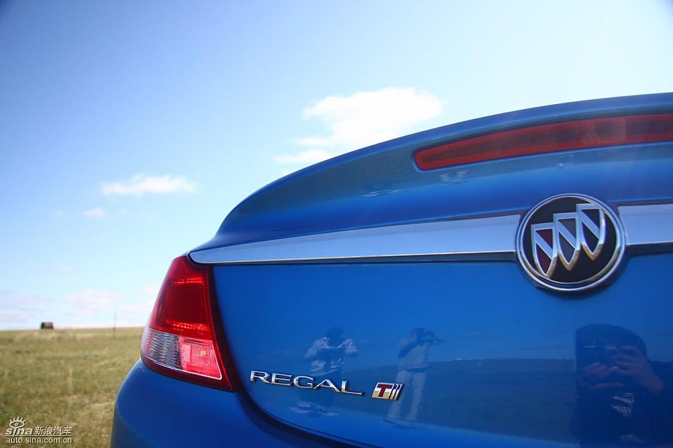 别克新君威1.6T实拍图外观