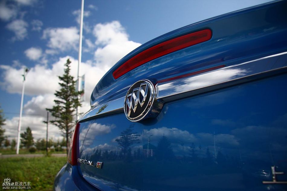 别克新君威1.6T实拍图外观