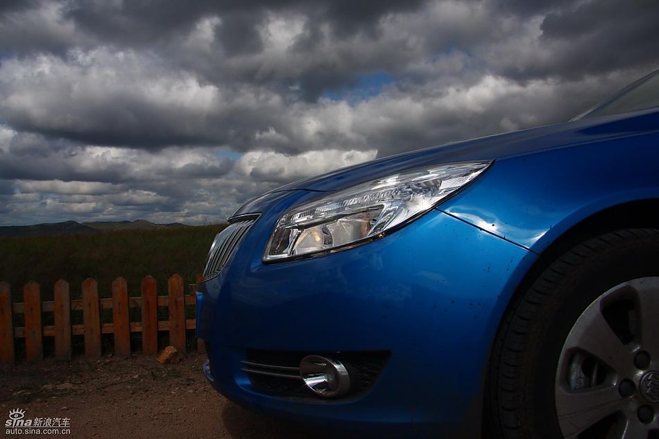 别克新君威1.6T实拍图外观