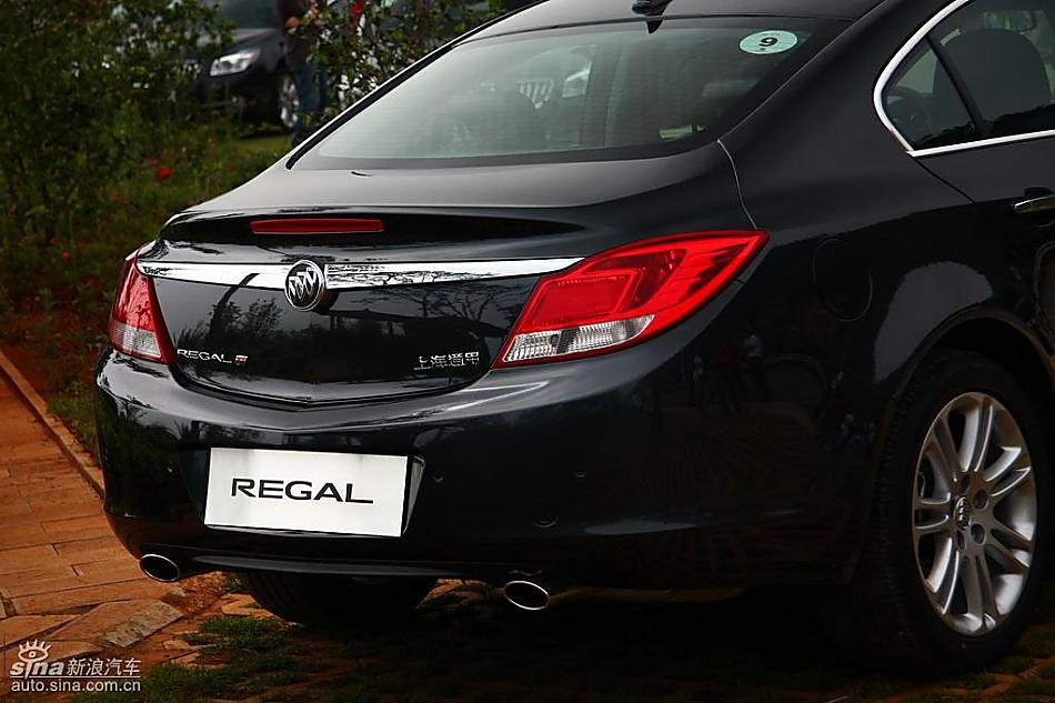 别克新君威2.0T试驾实拍图外观