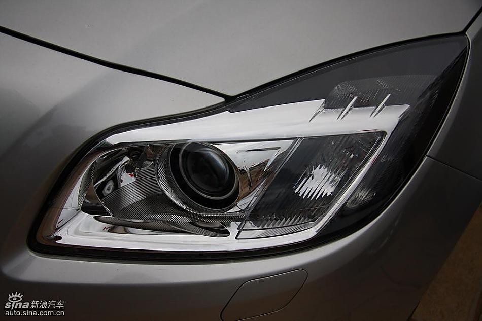 别克新君威2.0T试驾实拍图外观