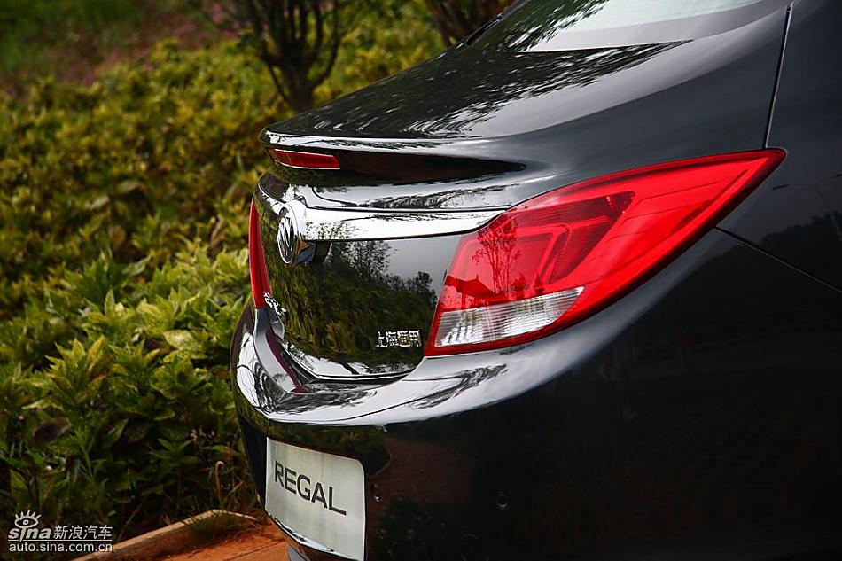 别克新君威2.0T试驾实拍图外观