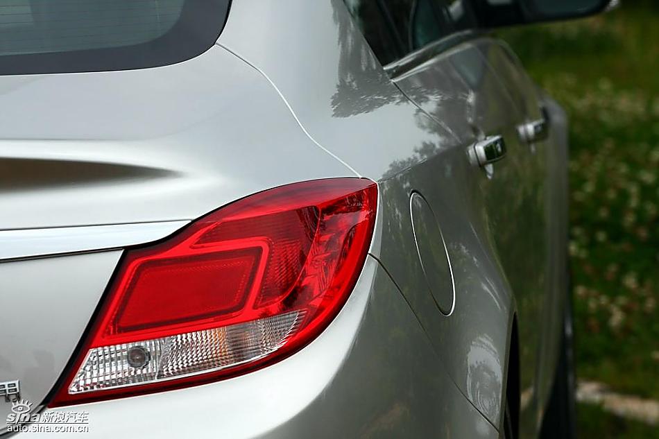 别克新君威2.0T试驾实拍图外观