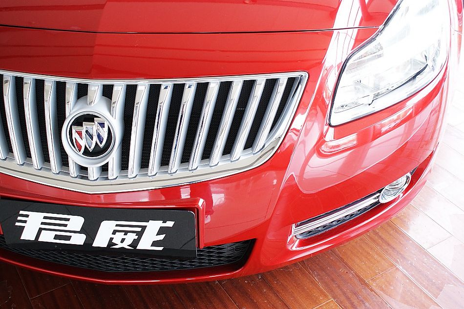 上海通用别克新君威到店实拍-外观
